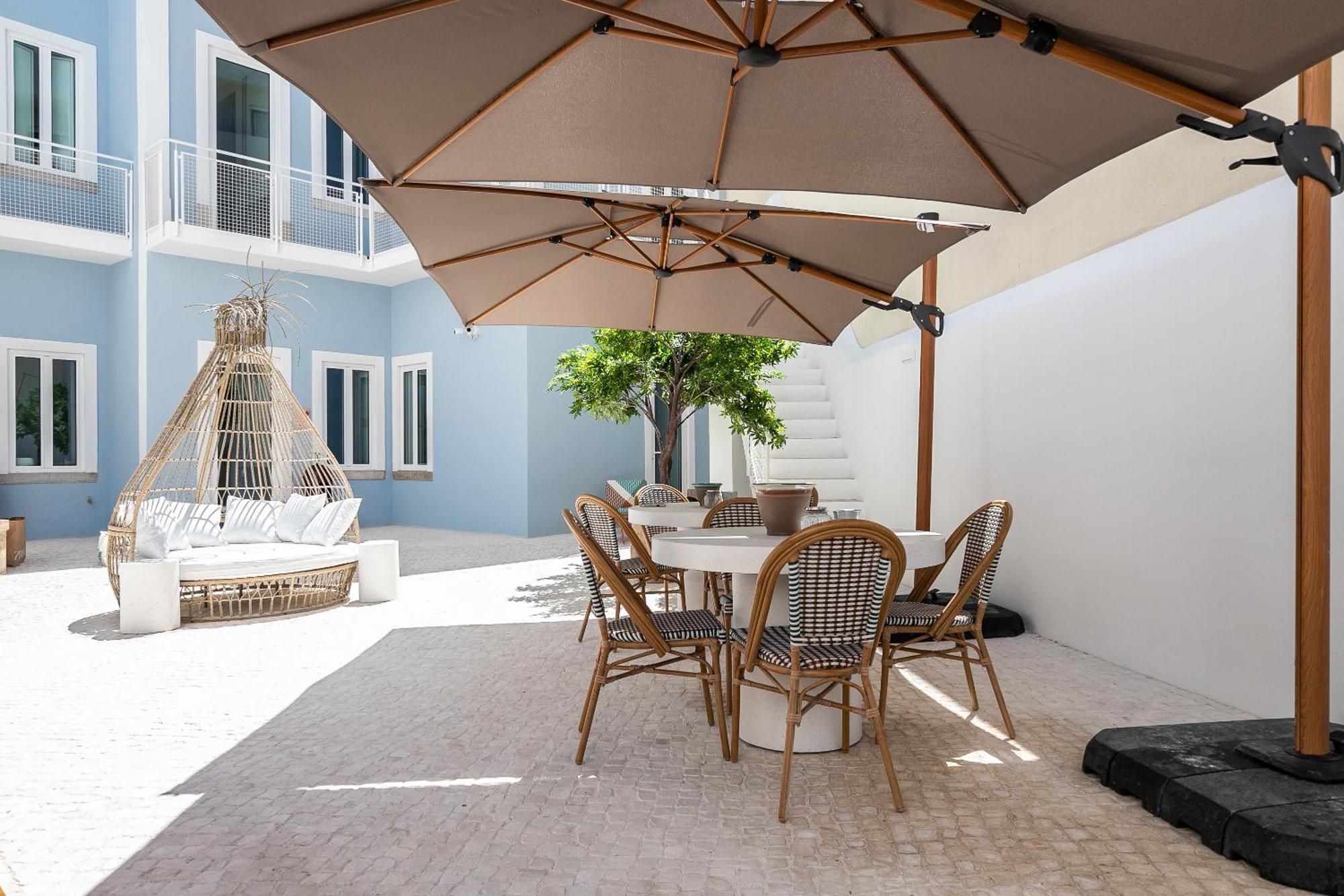 Dona Simone Boutique Suites & Studios - By @ Rita'S Place FAO Eksteriør bilde
