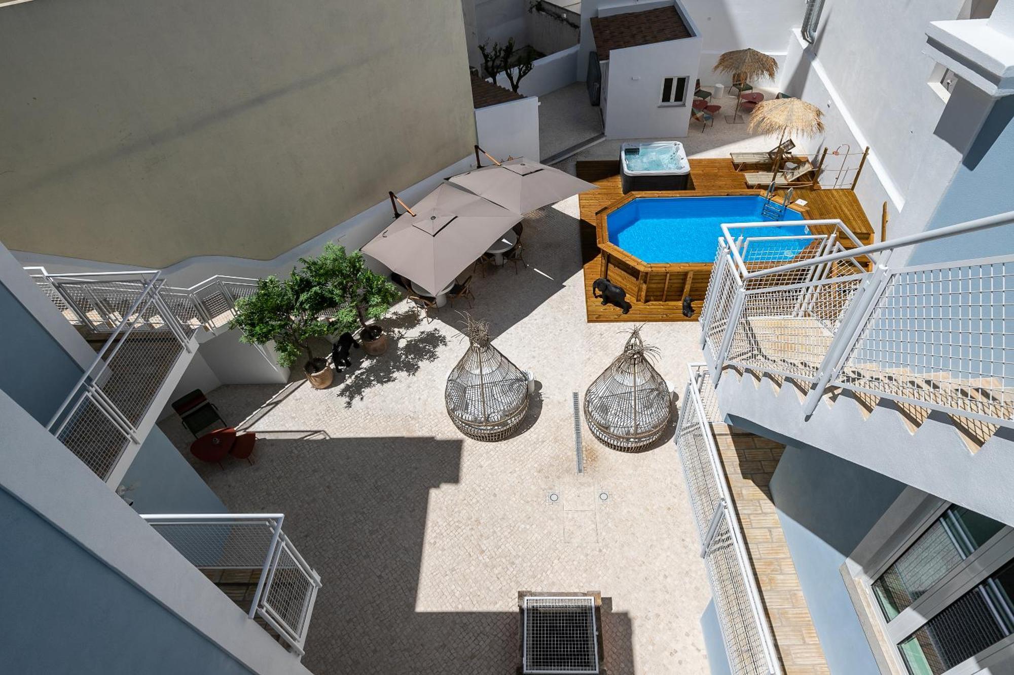 Dona Simone Boutique Suites & Studios - By @ Rita'S Place FAO Eksteriør bilde