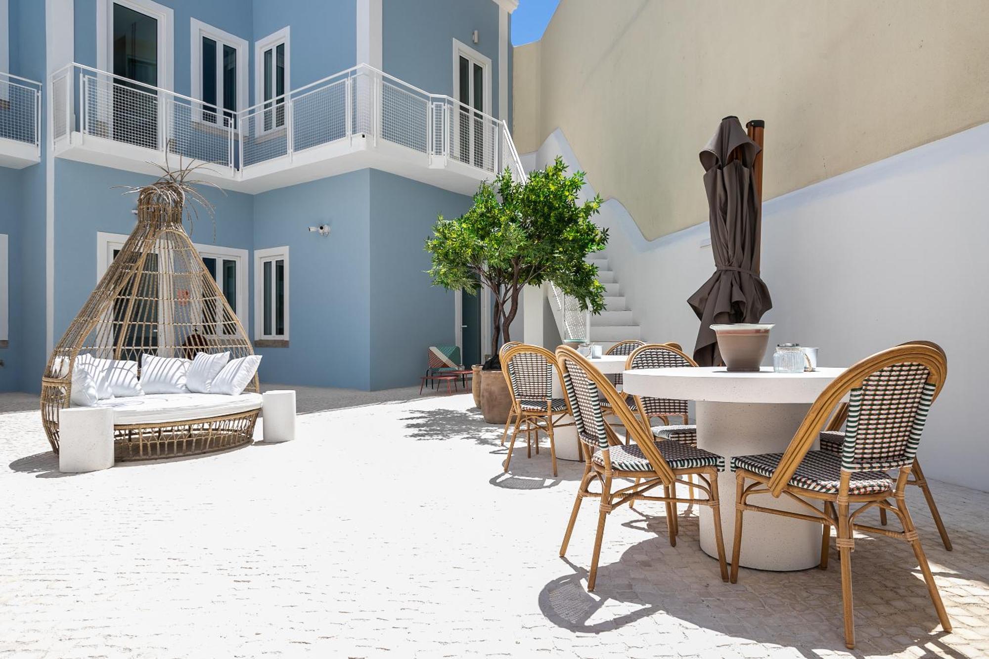 Dona Simone Boutique Suites & Studios - By @ Rita'S Place FAO Eksteriør bilde